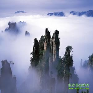 暑期夏令營湘西精華旅游線路：長沙、韶山、張家界、鳳凰純玩8日游